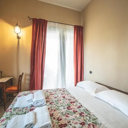 לינה וארוחת בוקר La Casa Nella Prateria 3*