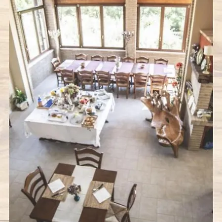 La Casa Nella Prateria Frühstückspension *
