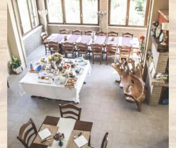 La Casa Nella Prateria Nocleg ze śniadaniem 3*